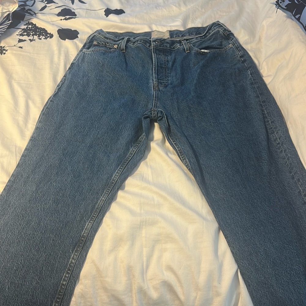 Everlane 90’s Cheeky Jean size 33